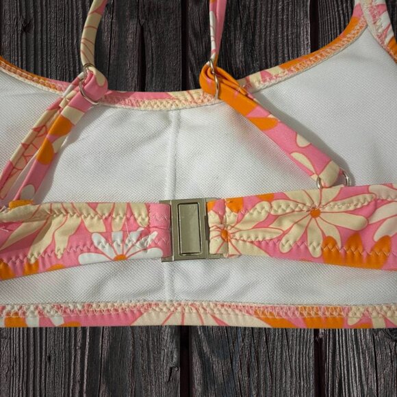 Retro Floral Bikini Set – Size Small – Cute & Comfy! - Picture 6 of 14